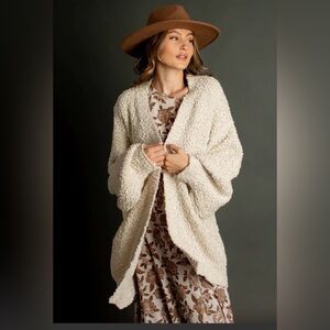 Like new! Joyfolie Cream Sparkle Chunky Knit Oversized Cardigan Bell Sleeve